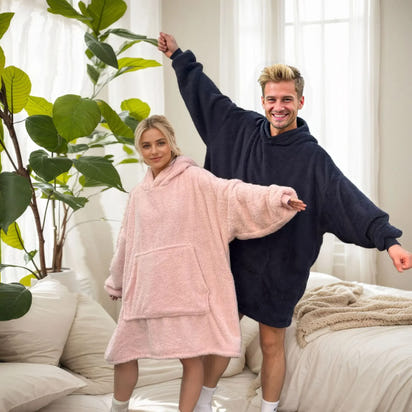 Ciepły Koc Fleece z Kapturem TM